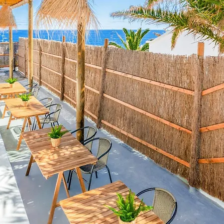 Boutique By Lanzarote Retreats - Private Pool - 1 Min Walk To Sea Pool *