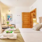 Boutique By Lanzarote Retreats - Private Pool - 1 Min Walk To Sea Pool * Чарко-дель-Пало