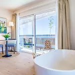 Вилла Boutique By Lanzarote Retreats - Private Pool - 1 Min Walk To Sea Pool