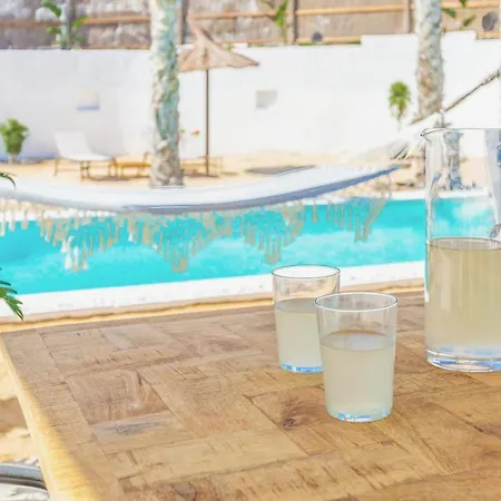 Βίλα Boutique By Lanzarote Retreats - Private Pool - 1 Min Walk To Sea Pool *