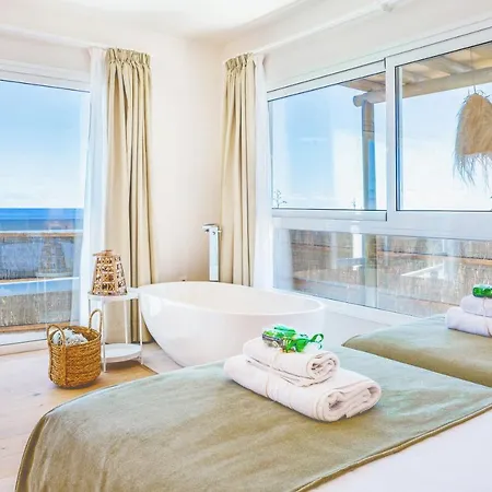 Boutique By Lanzarote Retreats - Private Pool - 1 Min Walk To Sea Pool * Charco del Palo