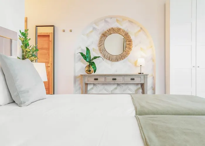 Вилла Boutique By Lanzarote Retreats - Private Pool - 1 Min Walk To Sea Pool *