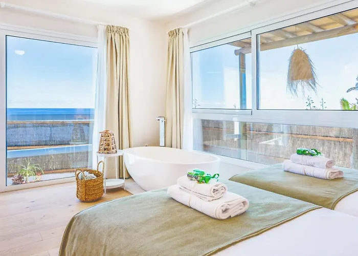 Boutique By Lanzarote Retreats - Private Pool - 1 Min Walk To Sea Pool * Чарко-дель-Пало