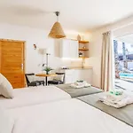 Boutique By Lanzarote Retreats - Private Pool - 1 Min Walk To Sea Pool فيلة *