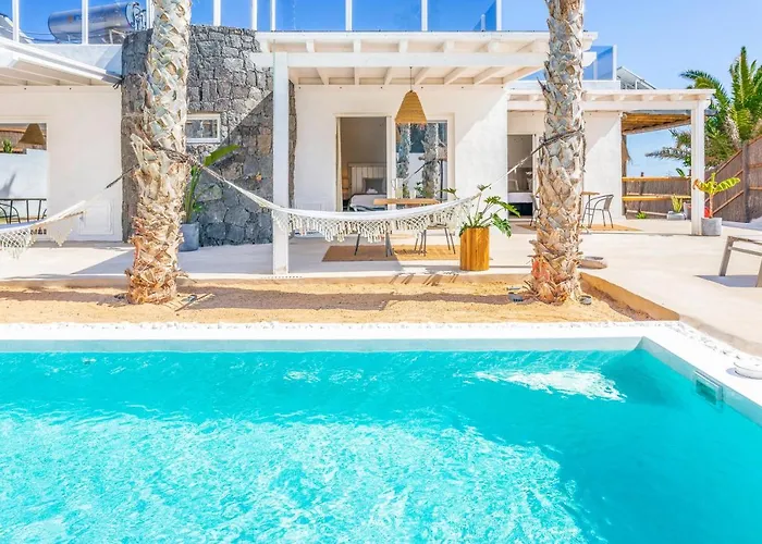Boutique By Lanzarote Retreats - Private Pool - 1 Min Walk To Sea Pool Villa Charco del Palo